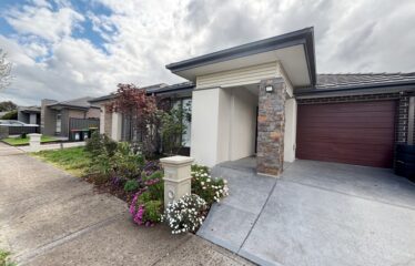24 Taylan Street Craigieburn VIC 3064