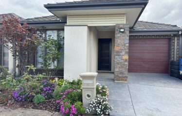 24 Taylan Street Craigieburn VIC 3064