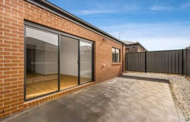 35 Carmichael Road Craigieburn