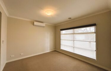 14 Aqua Rise Craigieburn  Vic 3064