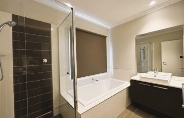 14 Aqua Rise Craigieburn  Vic 3064