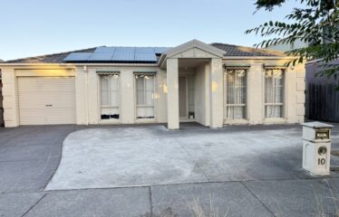 14 Tigris Court Roxburgh Park  VIC 3064