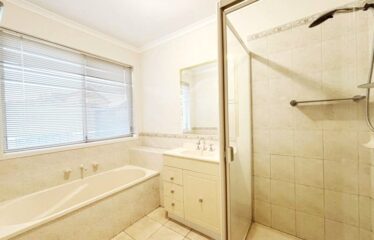 10 Tigris Court Roxburgh Park  VIC 3064