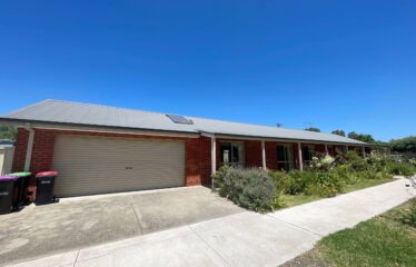 34 Snodgrass St, Broadford VIC 3658