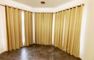 2 Mekong Pl, Roxburgh Park VIC 3064