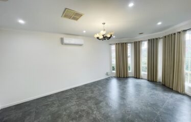 2 Mekong Pl, Roxburgh Park VIC 3064