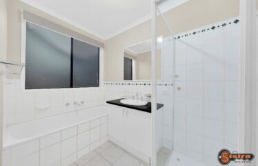 7 Wintle Close Roxburgh Park  VIC 3064