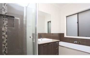 16 Stoke Cct Wollert VIC 3750