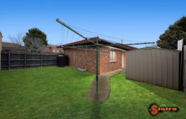 1 Herring Court  ROXBURGH PARK VIC 3064