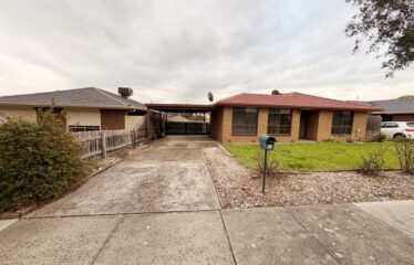 21 Strickland Av, Mill Park VIC 3082
