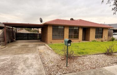 21 Strickland Av, Mill Park VIC 3082