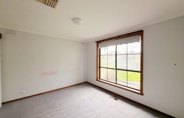21 Strickland Av, Mill Park VIC 3082