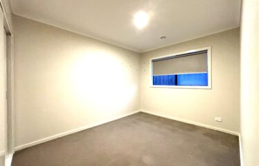 24 Hartney Av, Mickleham VIC 3064