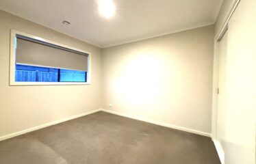 24 Hartney Av, Mickleham VIC 3064
