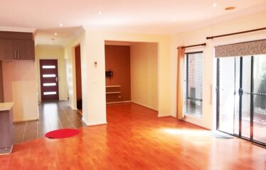 16 Brighton Pl, Craigieburn VIC 3064