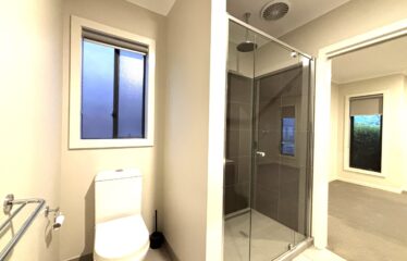 24 Hartney Av, Mickleham VIC 3064